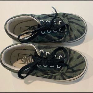 Vans Authentic Tie dye/Animal print US 8.5
